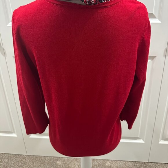 Excellent condition red long sleeve sweater with scarf sold at Belk, size medium - Picture 4 of 4